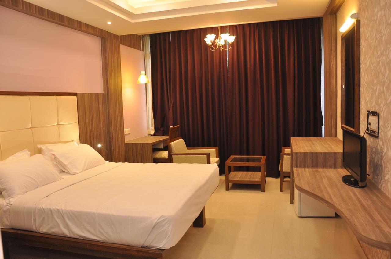 Panaji Residency Hotel Buitenkant foto